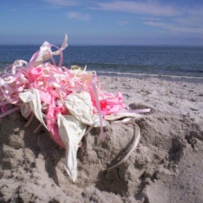 Latex balloons & ribbon found polluting Rocky Neck State Park. latex balloons littering beach in Niantic, Connecticut